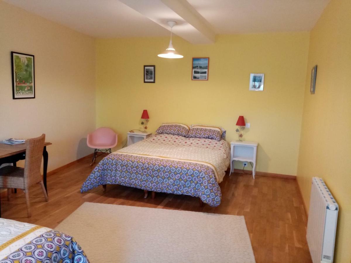 La Parisiere Bed and Breakfast Gavray-sur-Sienne Buitenkant foto